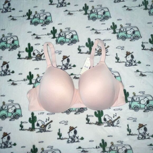 Cacique Other - New with tags Cacique True embrace collection blush pink T-shirt bra size 44D